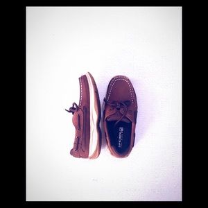 Brown dress shoes